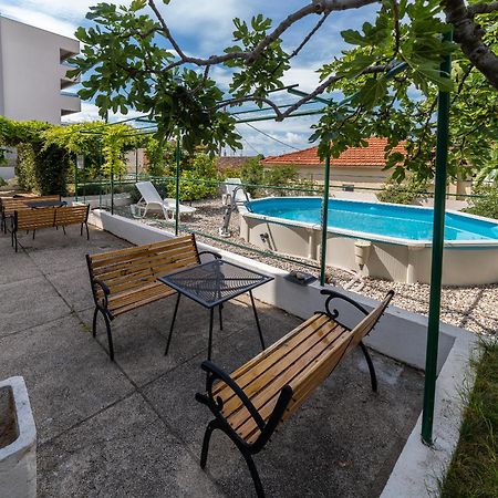 Apartments Turtle Gardens Makarska Eksteriør billede