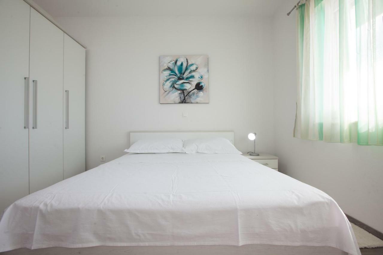 Apartments Turtle Gardens Makarska Eksteriør billede