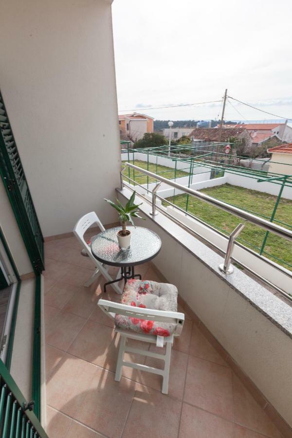 Apartments Turtle Gardens Makarska Eksteriør billede